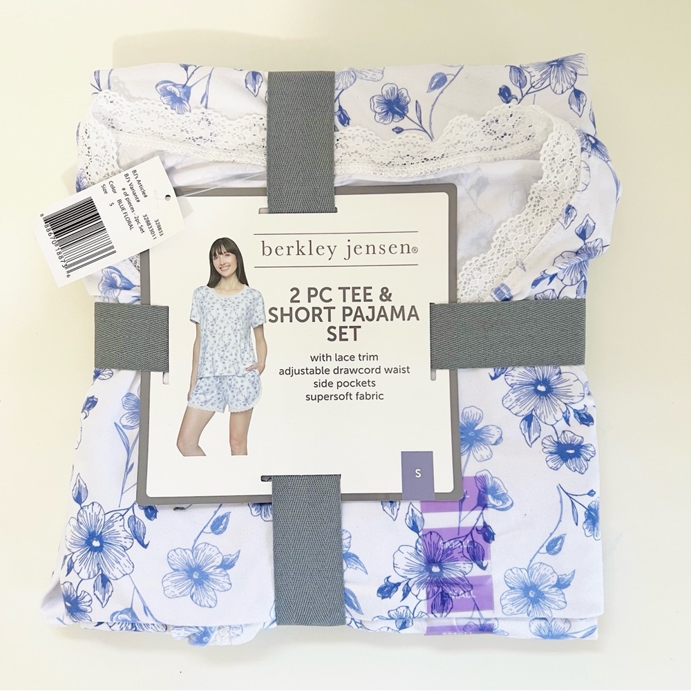 Berkley Jensen NEW 2 Piece Blue Lace White Floral Pajama Set